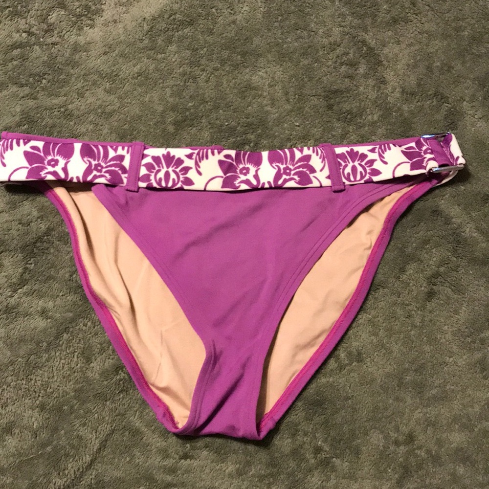 Victoria’s Secret bikini bottom